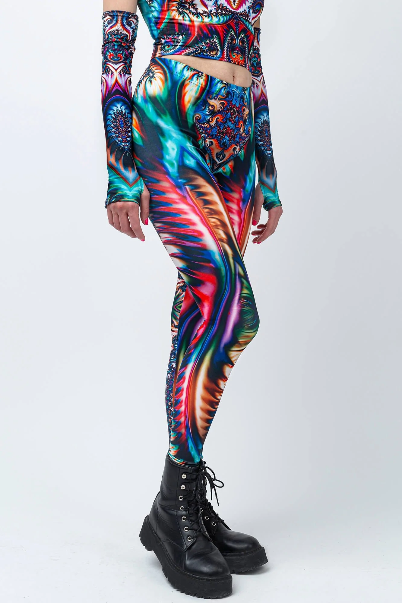 Beyond Divergency Bandana Set - Image 5