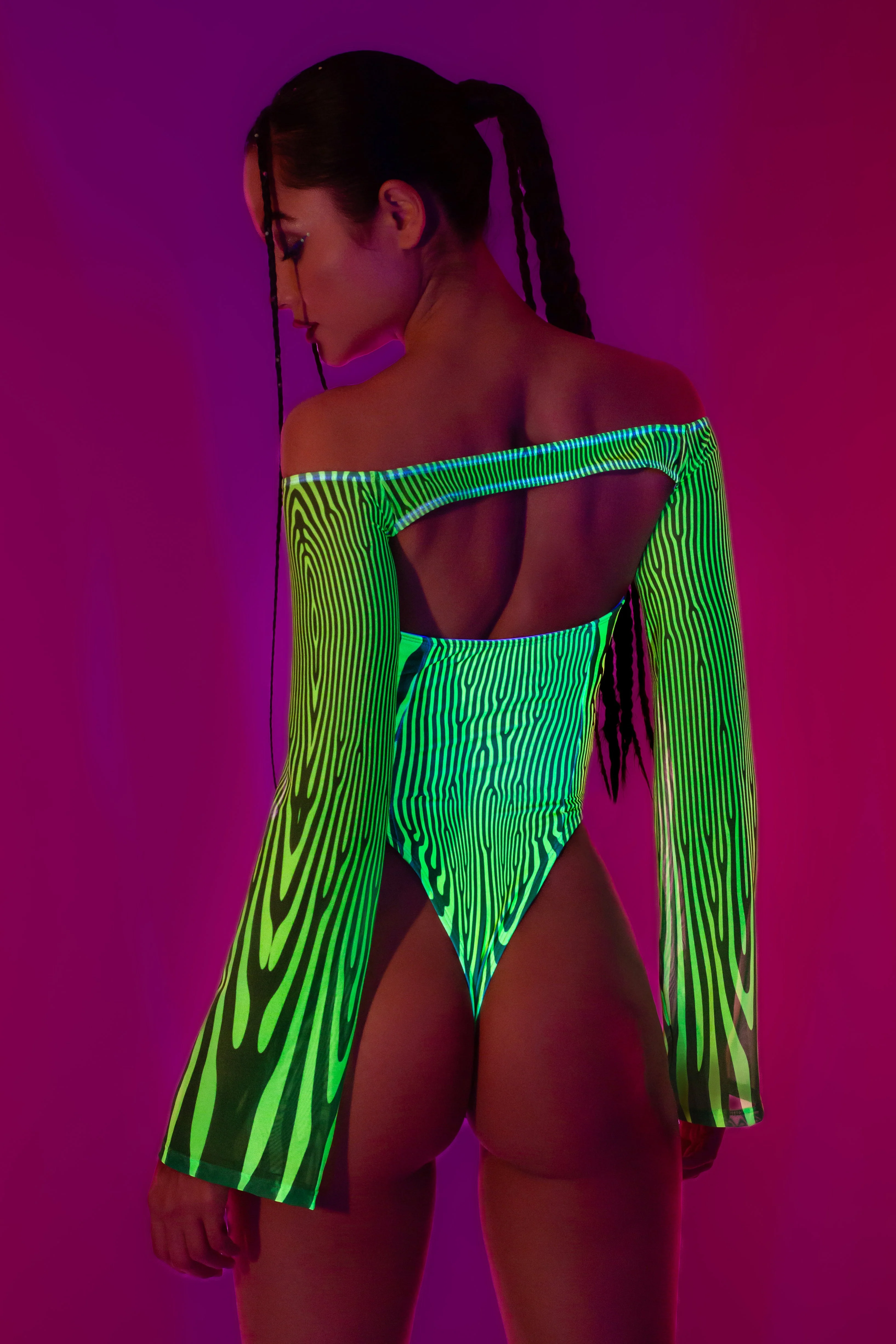 Electrique 3-Piece Set - Image 2