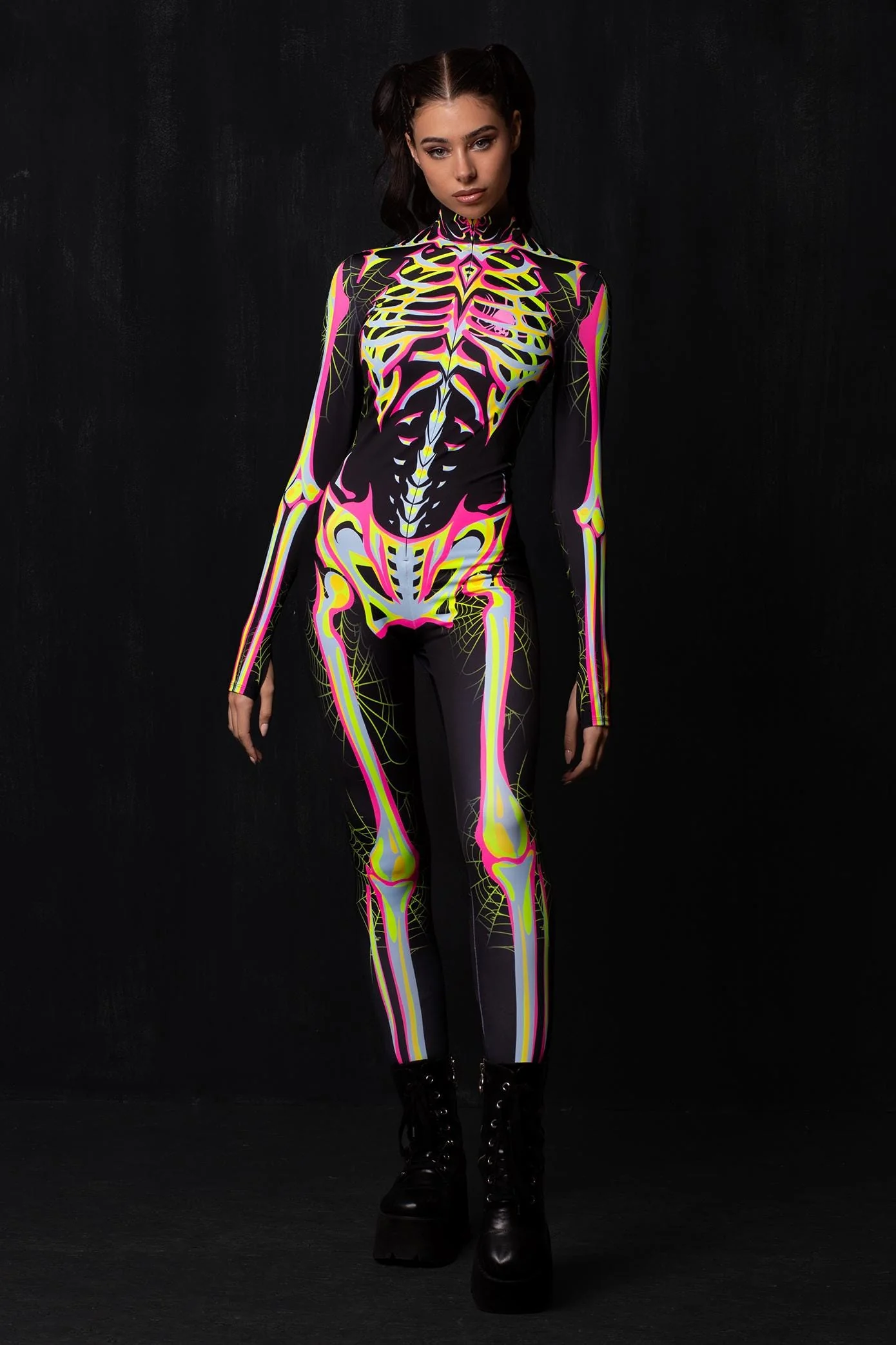 Jawbreaker Costume - Image 5