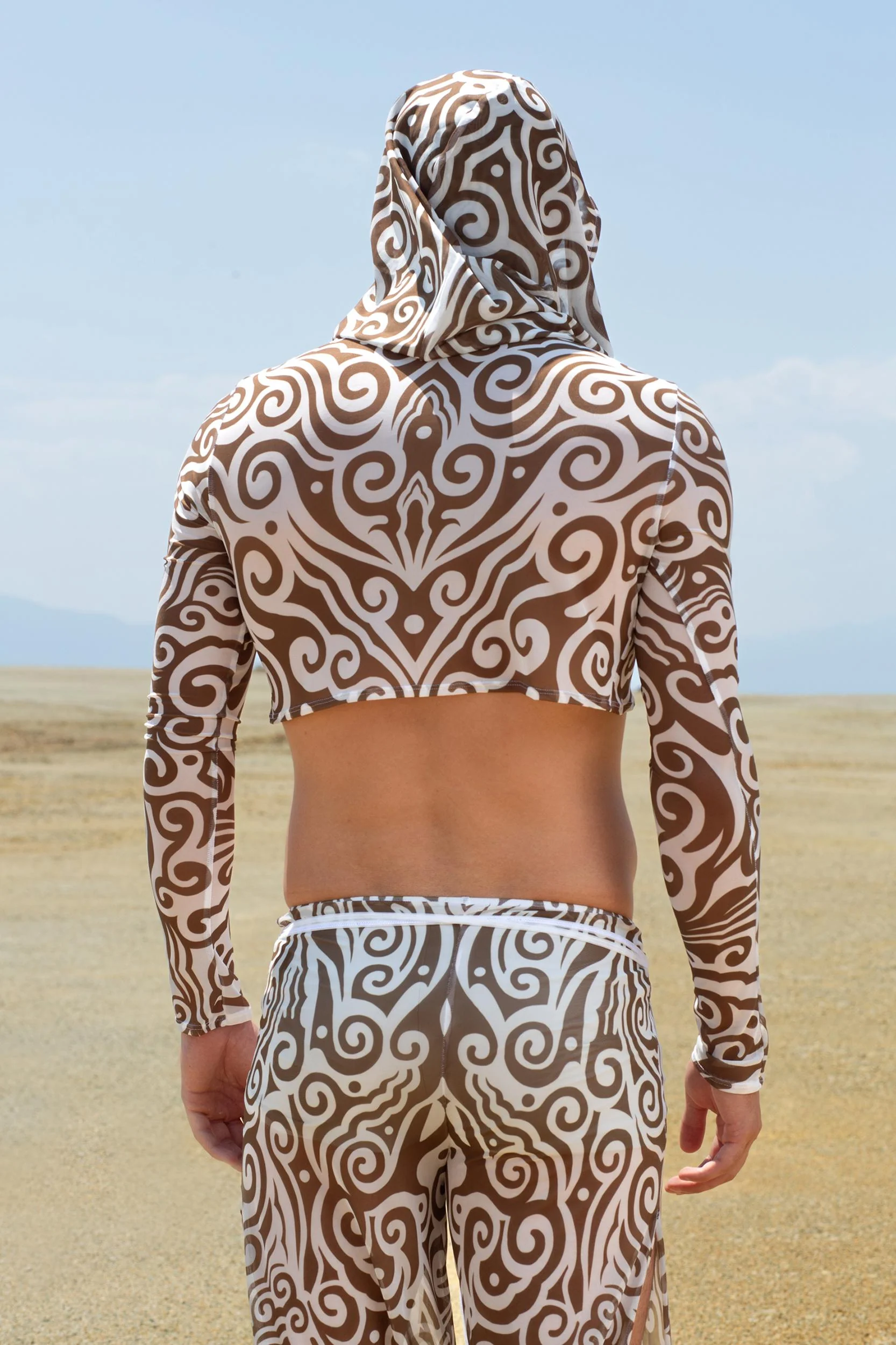 Kumo Pearl Male Hooded Top - Image 2