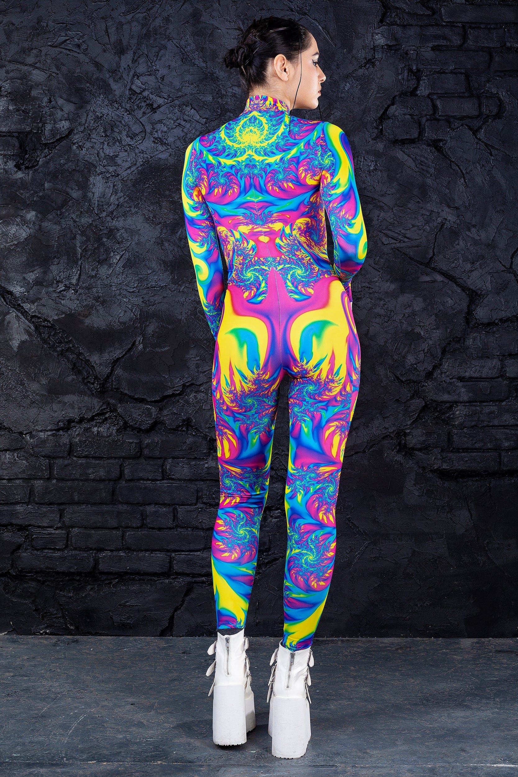 Prismatica Costume - Image 4