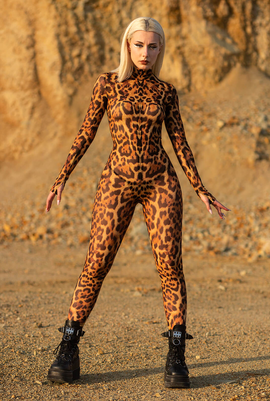 Savage Mesh Costume - Image 7