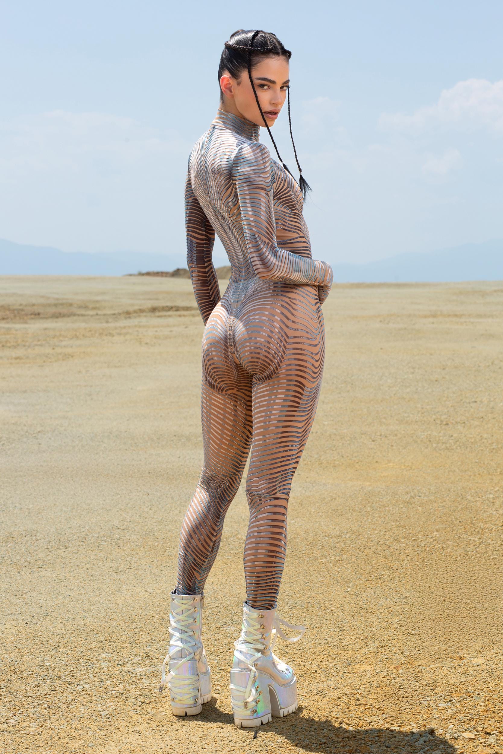 Softcode Mesh Costume - Image 4