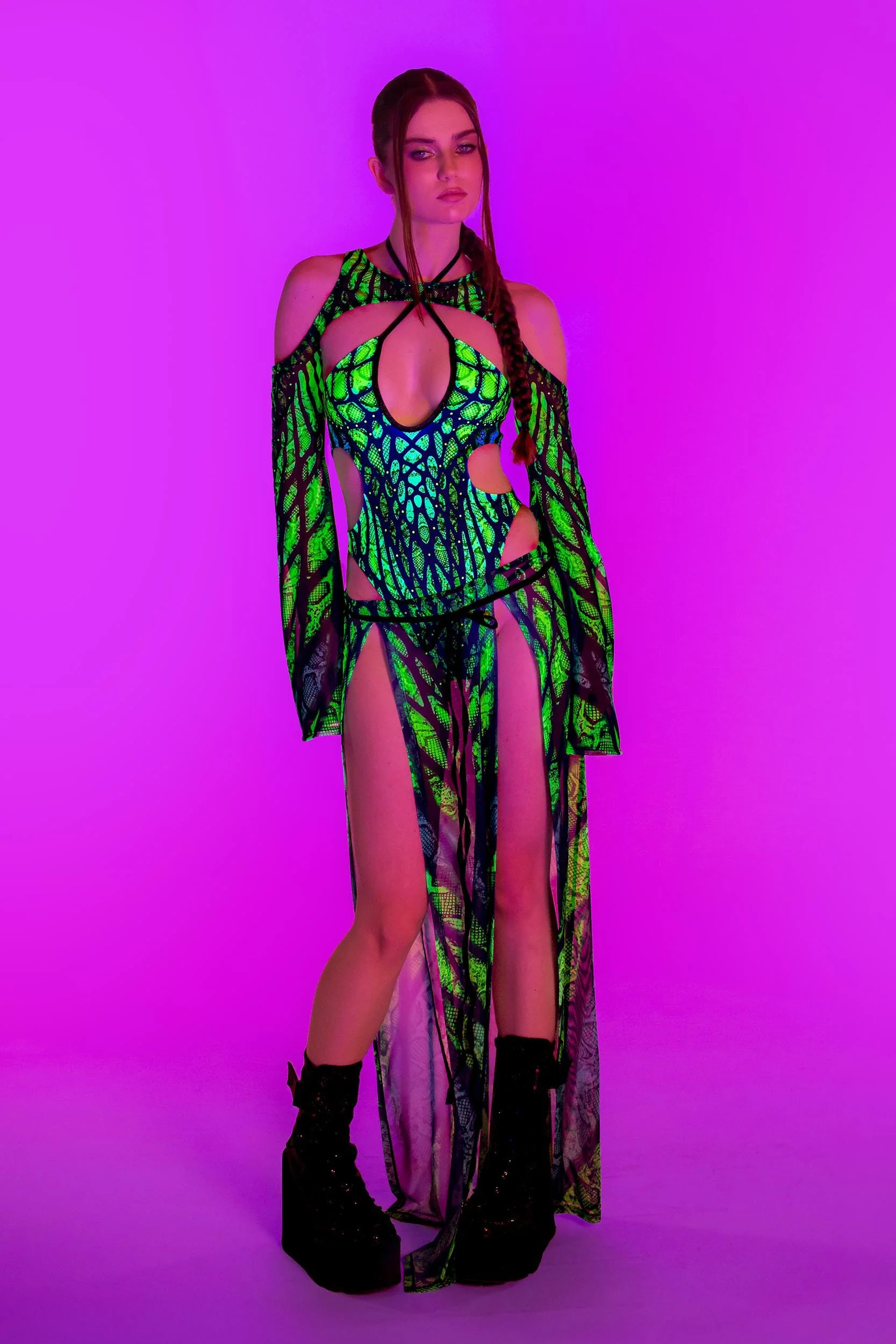 Under My Skin Green Keyhole Halter Bodysuit - Image 4