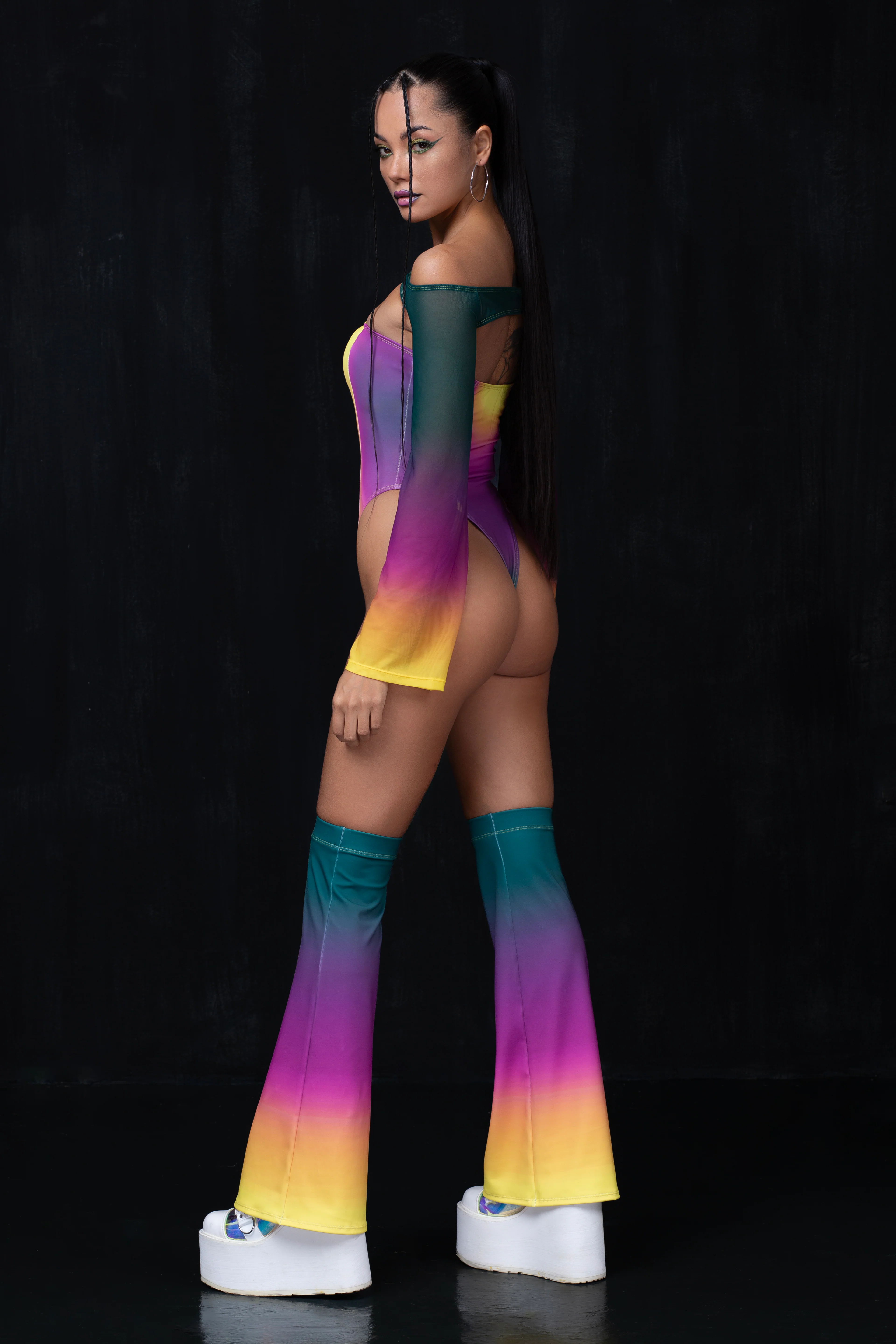 Under The Influence 3-Piece Set - Image 4