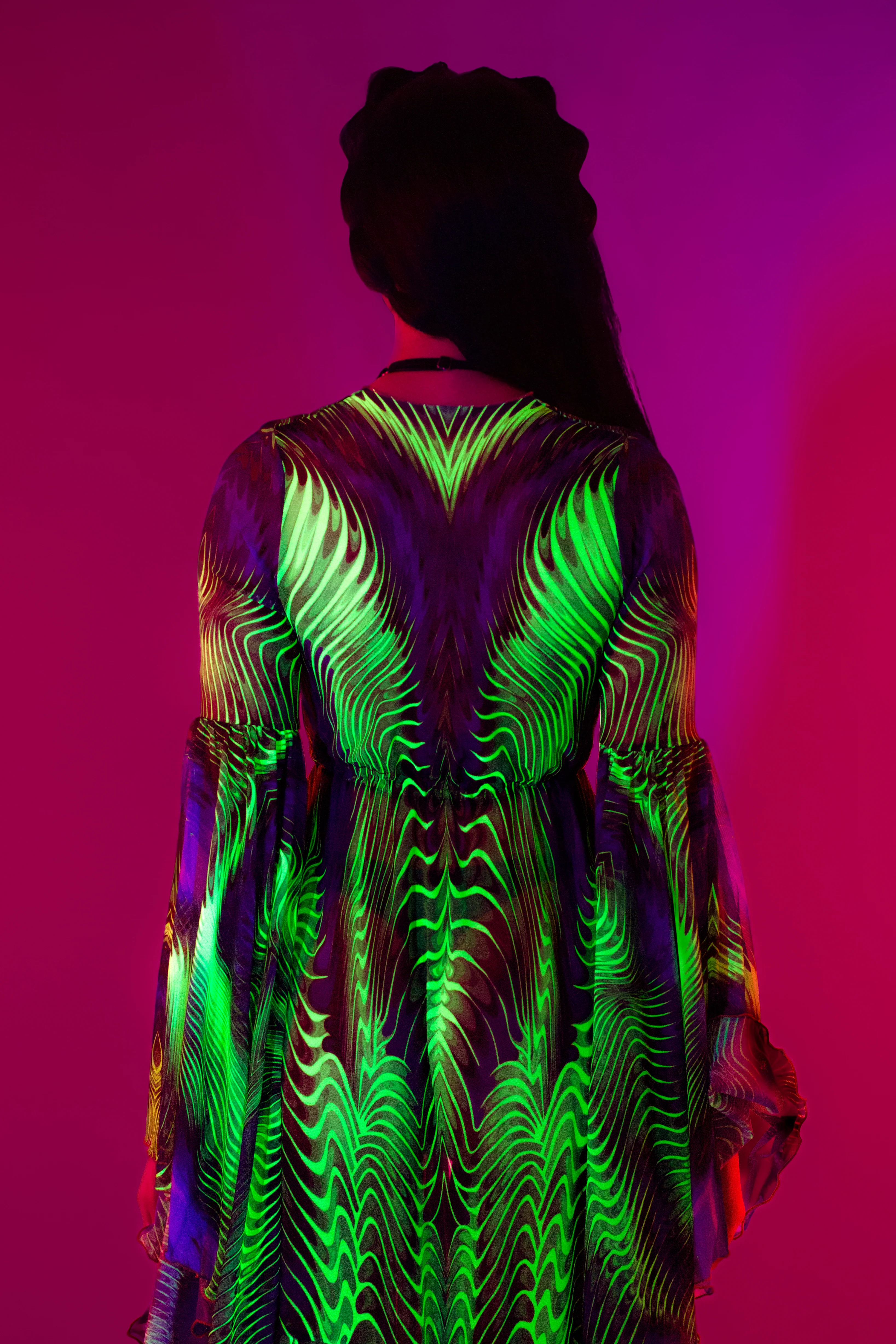 Under The Radar Unisex Mesh Duster - Image 4