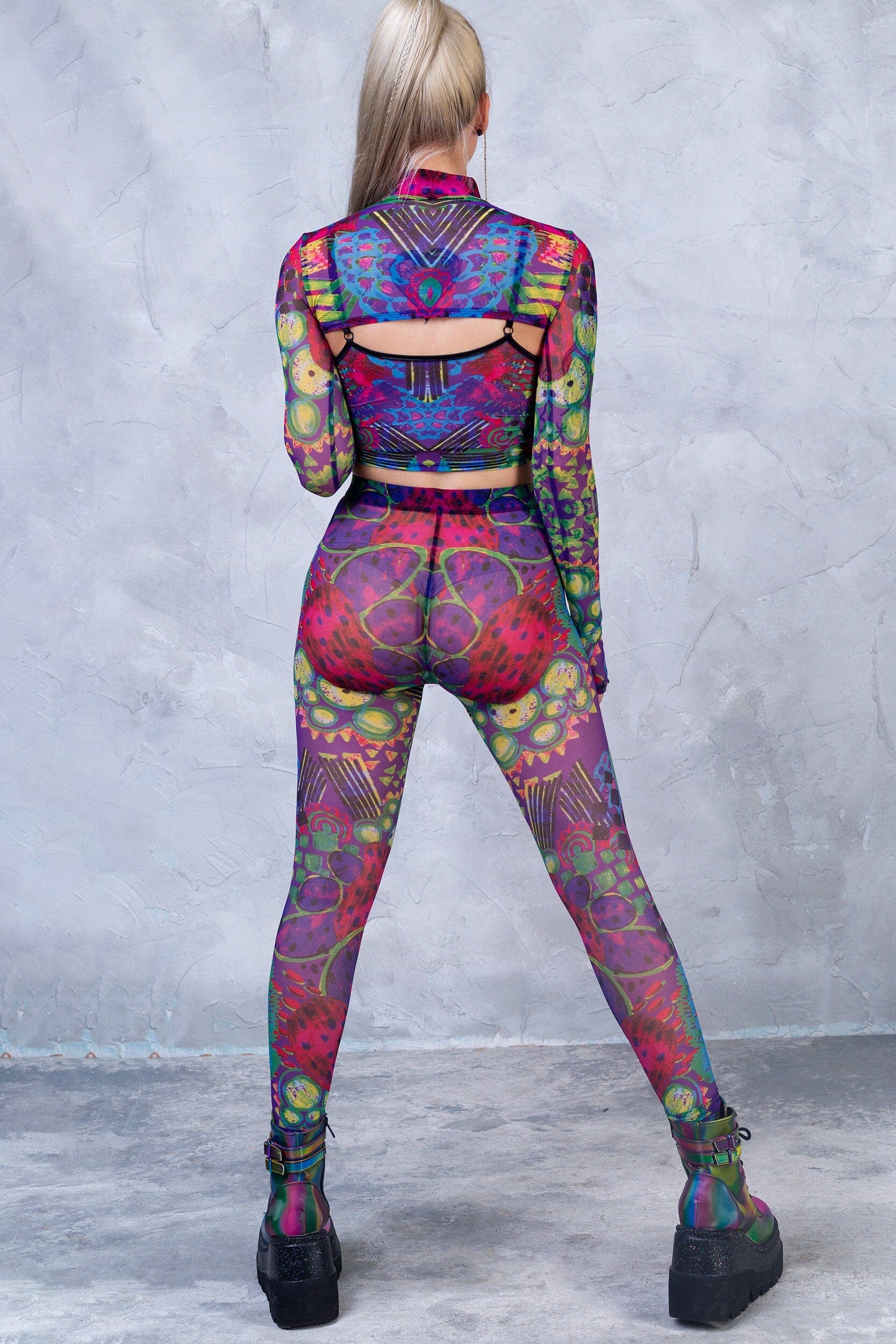 Vibeology Mesh 2 Piece Shrug Top - Image 4