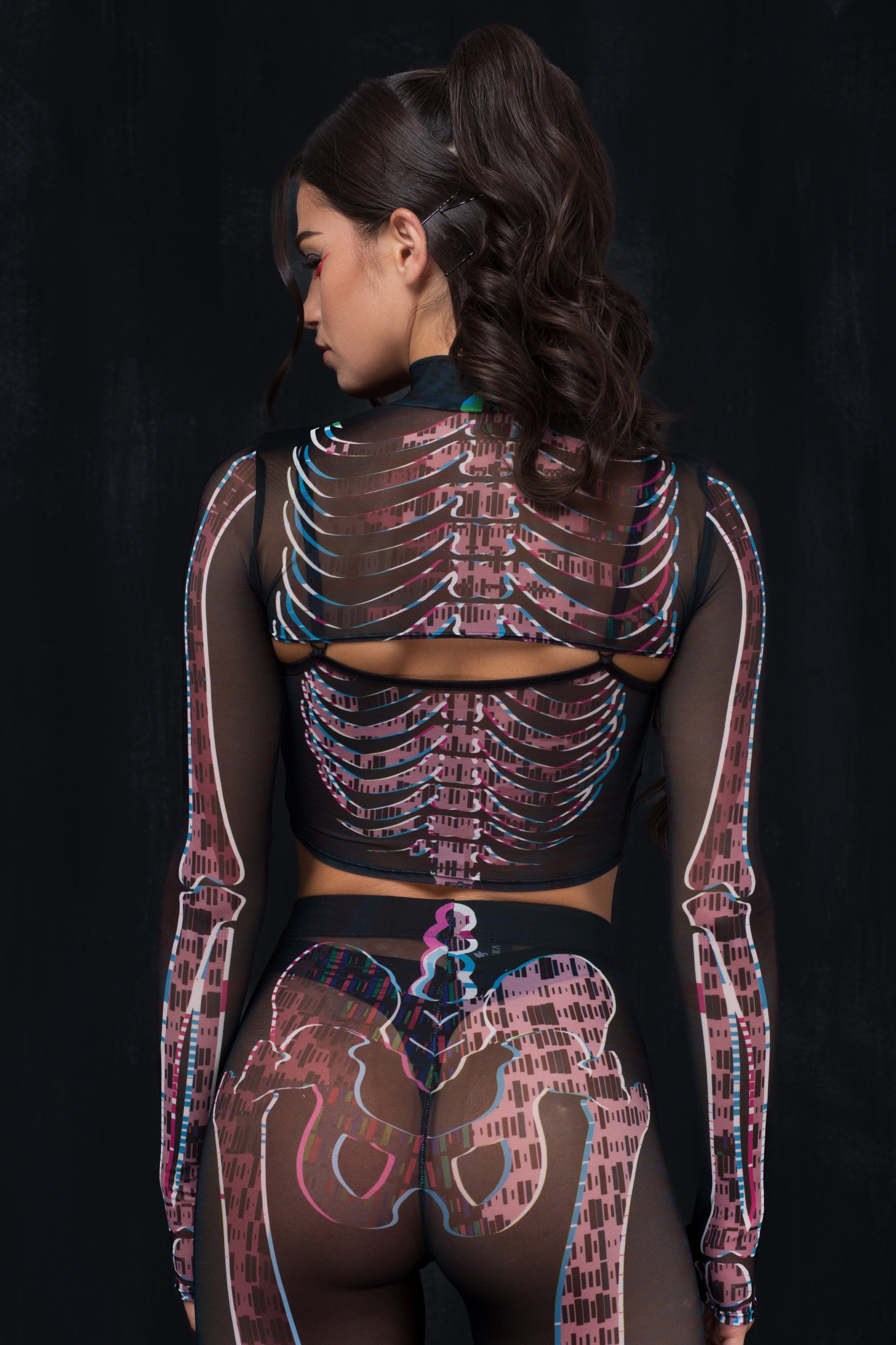 Virtual Delay 2 Piece Shrug Top - Image 2